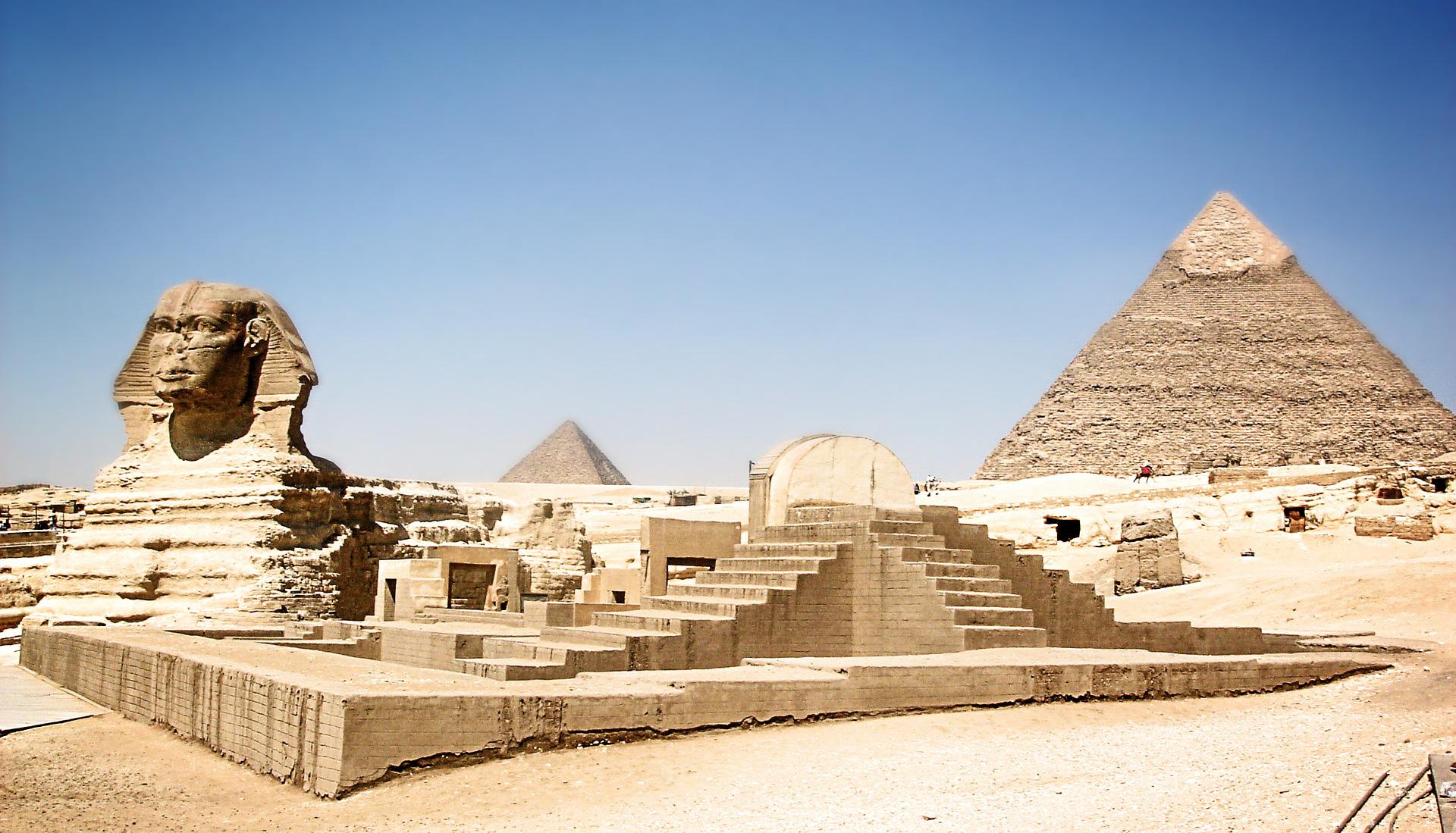 Iconic buildings – the pyramids